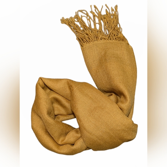 NaturallyKnotty Women's OS Vintage Muted-Yellow Fringed Neck Wrap Scarf Shawl - Picture 5 of 11